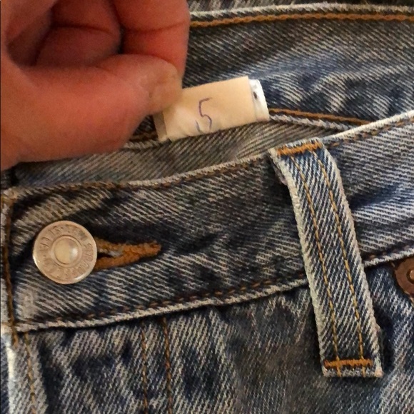 Levi’s 501 Jeans - Picture 3 of 3